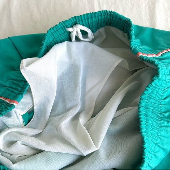 Jantzen Vintage 1980s Men's Swim Suit Trunks - Picture 10 of 13